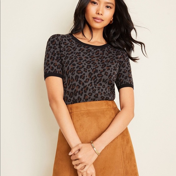 Ann Taylor Leopard Orange Short Sleeve Sweater Top - Picture 14 of 14